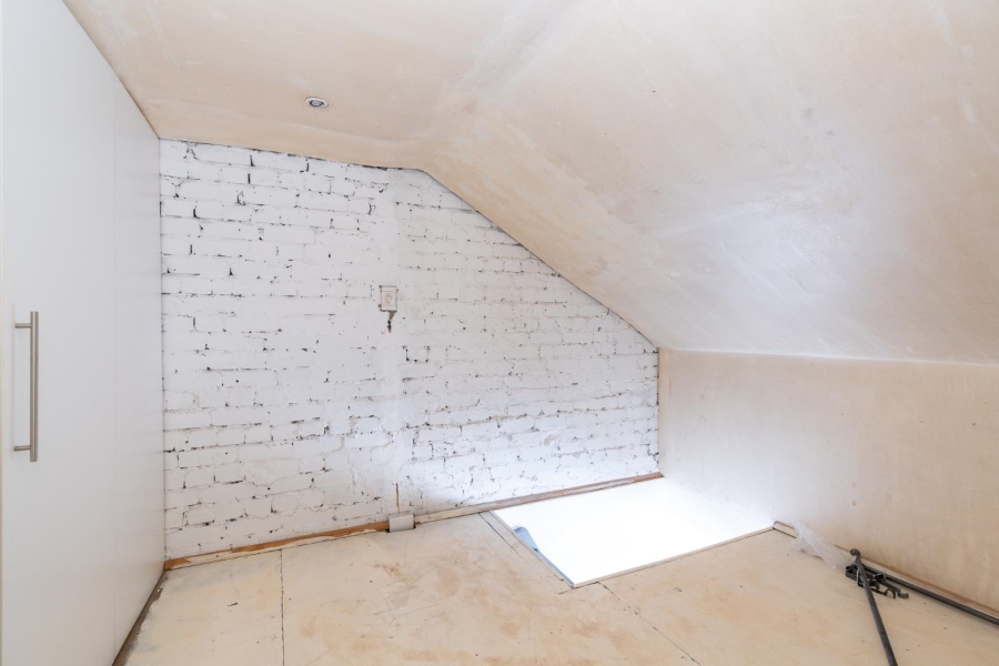 1 Bedroom Property for Sale in Green Point Western Cape